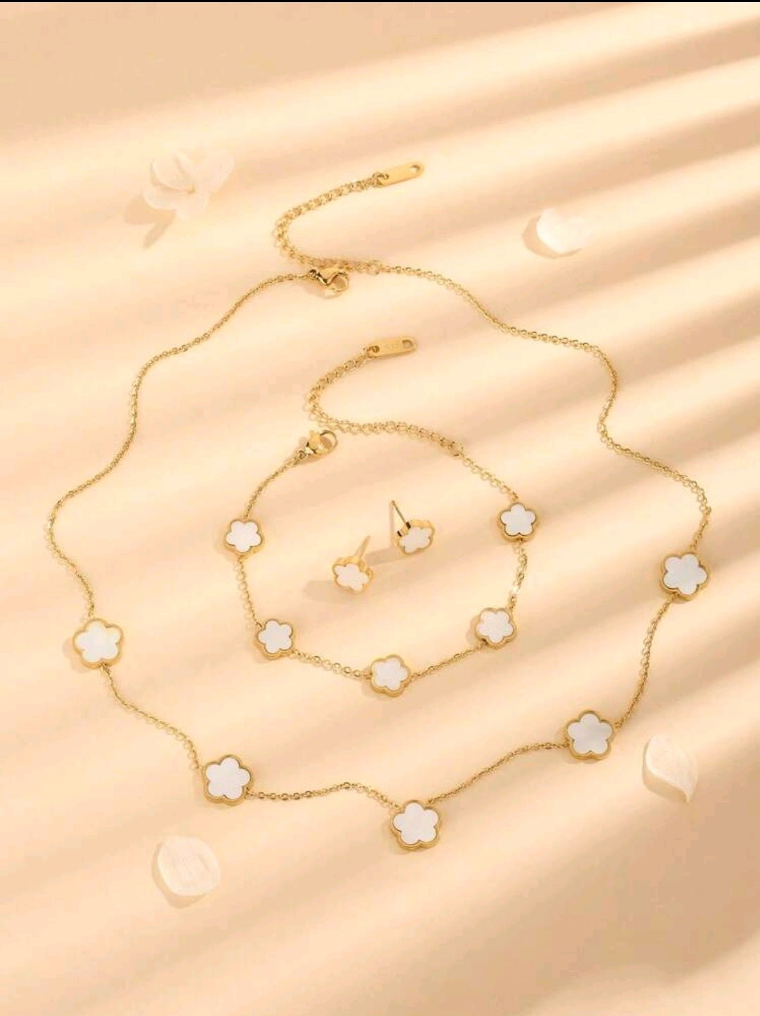 Parure Flora White